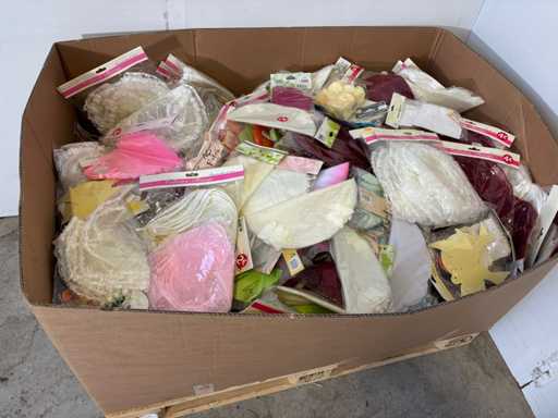 Wedding accessories - Complete box with many pieces