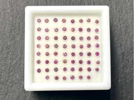 Diament o masie 2,01 karatu o naturalnym szlifcie brylantowym