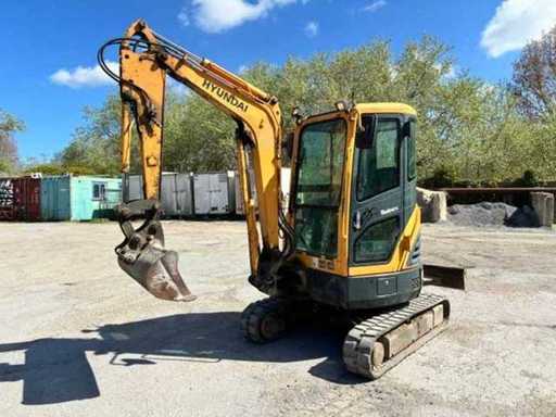 Hyundai - ROBEX 27Z-9 - Compact Mini Crawler Excavator - 2011