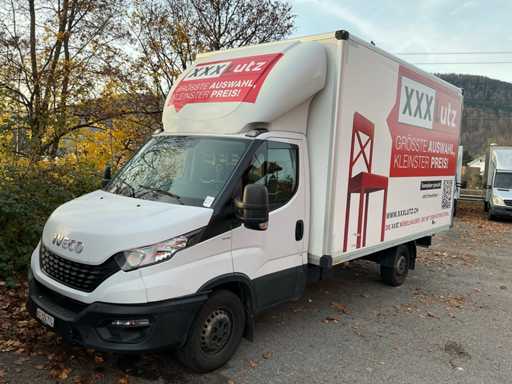 2021 Iveco 355 Flexbox Vans