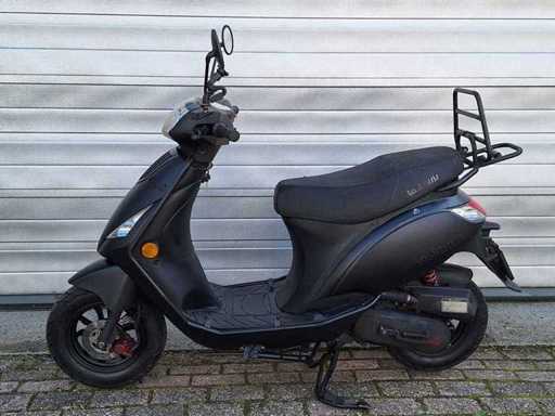 La Souris City S 45 km moped cu 4 timpi