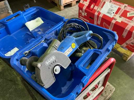 Fraiseuse à rainures murales Baier BDN 453