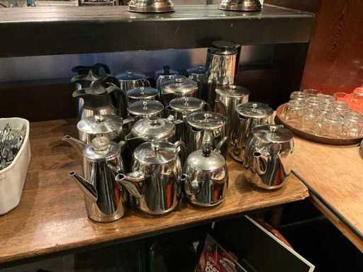 Czajniki ze stali nierdzewnej