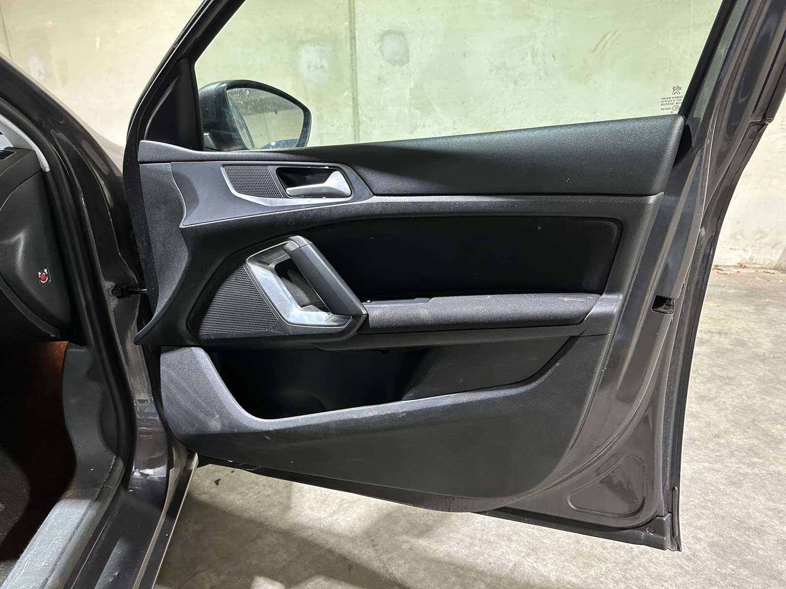 Peugeot 308 SW 1.2 PureTech Blue Lease Premium 131pk 2017 (Origineel-NL), KZ-947-L