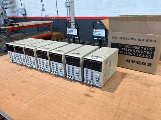 Korad KA3005P (0–30 V / 0–5 A) Programmeerbare gelijkstroomvoeding (labvoeding) (7x)