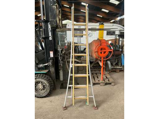 Scala scorrevole a 2 pezzi