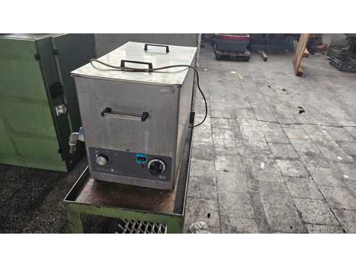 Elma - Transsonic T 890/H - jednostka czyszczenia ultradźwiękowego (przemysłowa myjka części)