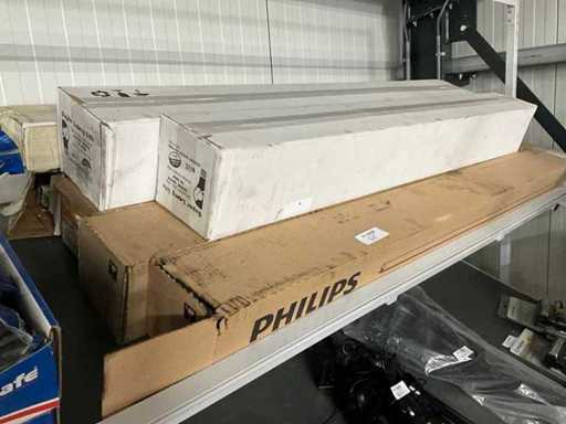 Charge von Leuchtstoffröhren