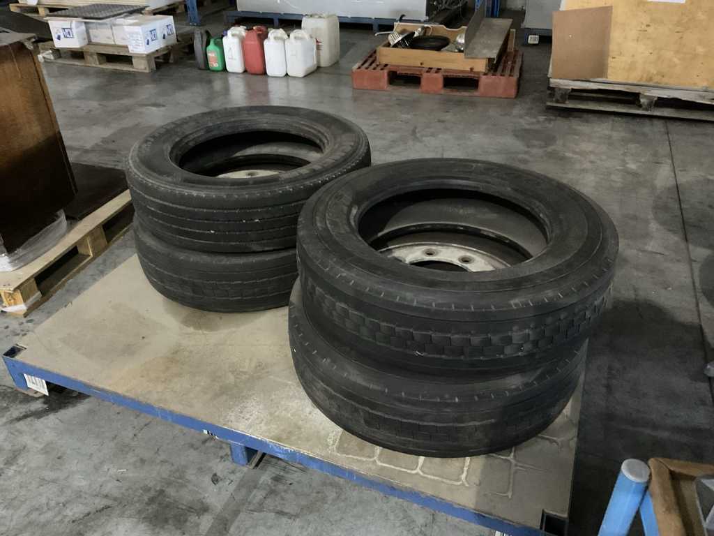 Michelin tyres (4x)