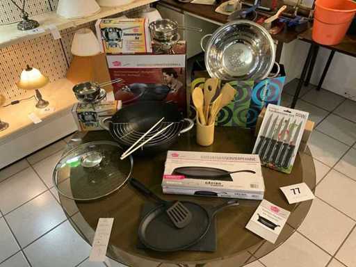 Various kitchen supplies GSW/SSW