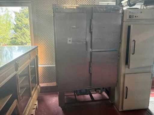 Capelli Freezer