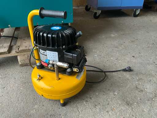 1997 Schneider Silent 50 Air Compressor