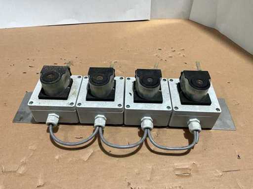 Sick / Maihak SR 25 Lot Peristaltic Pumps