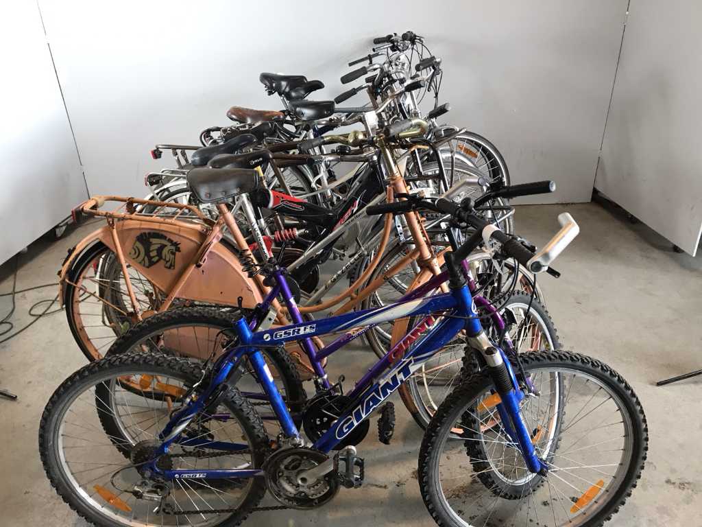 Batch of bicycles of various models and brands City bike (10x)
