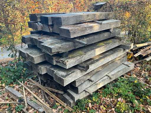 Trave di quercia rustica