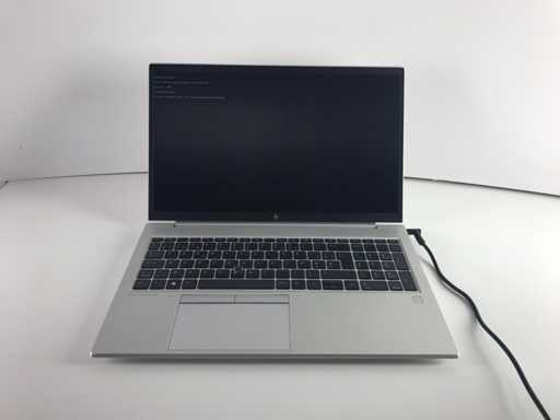 HP - Elitebook 855 G8 15.6", AMD Ryzen 5, 16 GB RAM, 256 GB NVMe Laptop