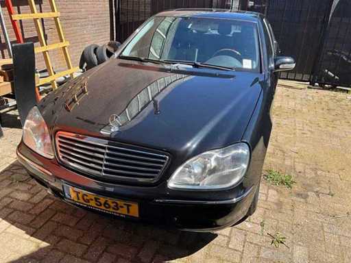 Mercedes-Benz S-Class 320 Wagon Osobowy z 2002 roku