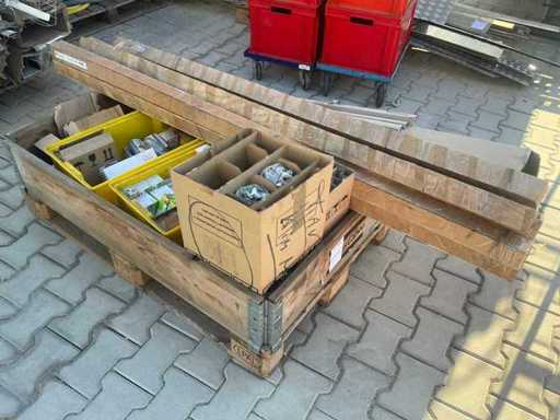 Partij lichtbronnen en heater tubes
