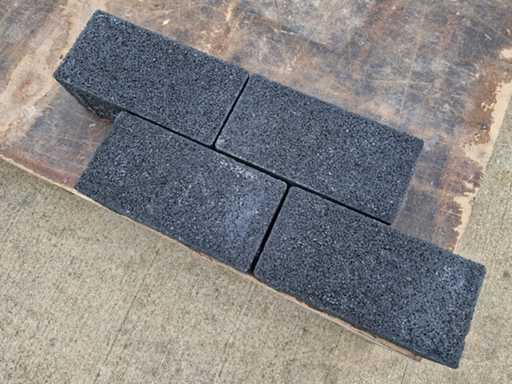 Concrete blocks for the garden (approx. 6.3m²)