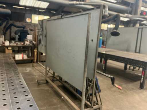 Mobile partitions (3x)