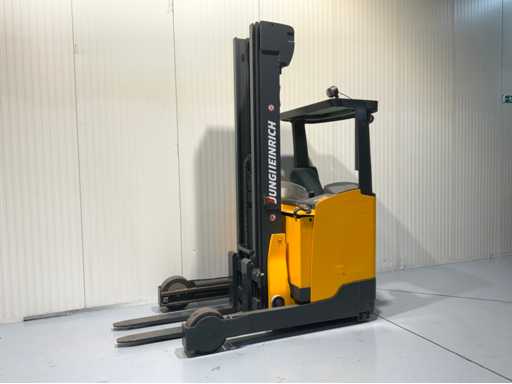 Jungheinrich ETV 325 Reach truck - Sideshift - Freelift