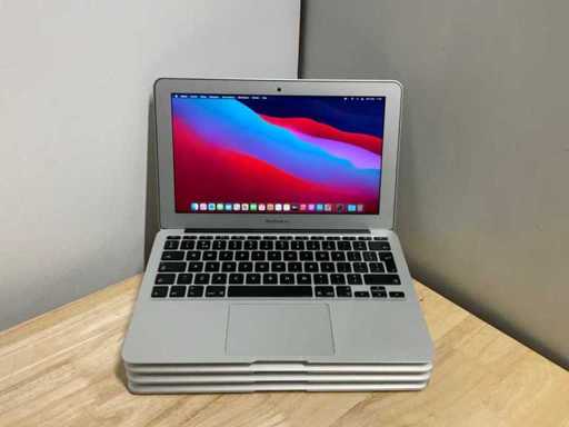 Apple MACBook Air A1465 Ordinateur portable (4x)