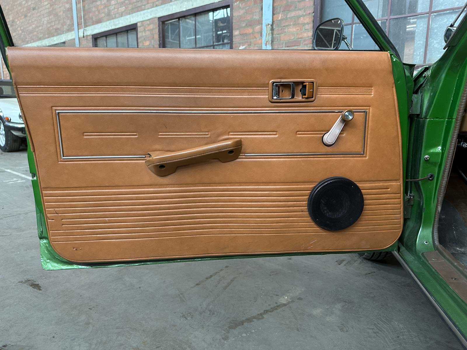 Toyota Carina 1.6 de Luxe 75pk 1976, 98-JU-66