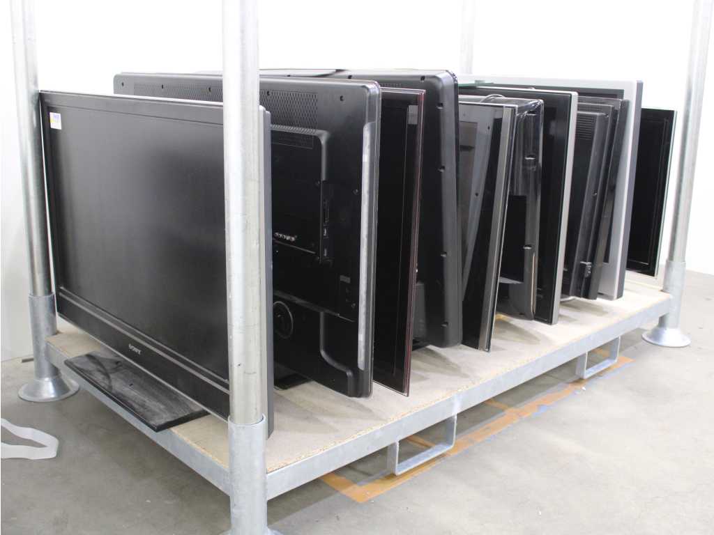 Televisions (14x)