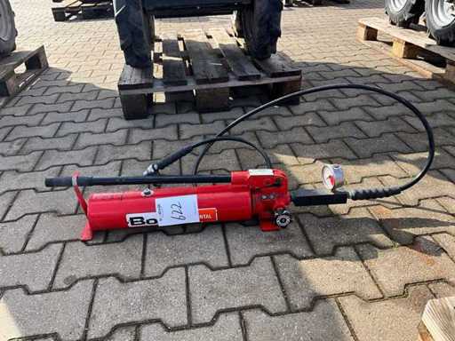 Pompe manuelle hydraulique