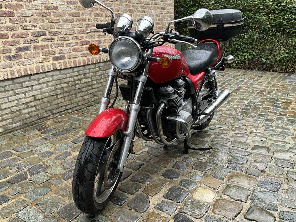 Moto Kawasaki Zephyr 750