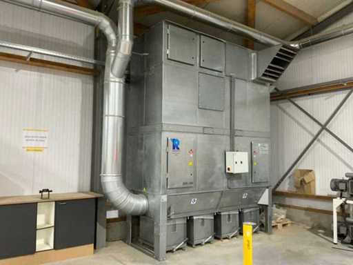 Montaż ekstrakcji ćmy drzewnej Riedex ME300 2010