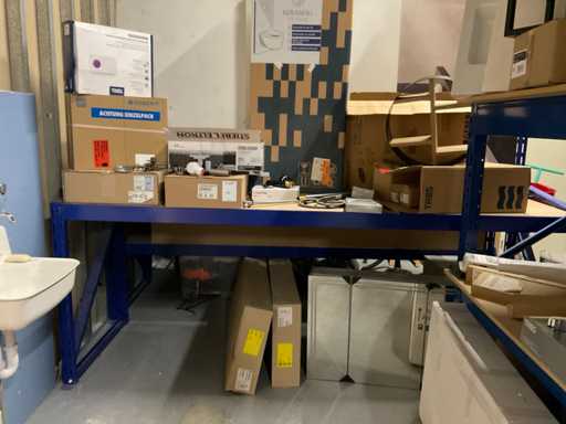 Lot de sanitaires divers