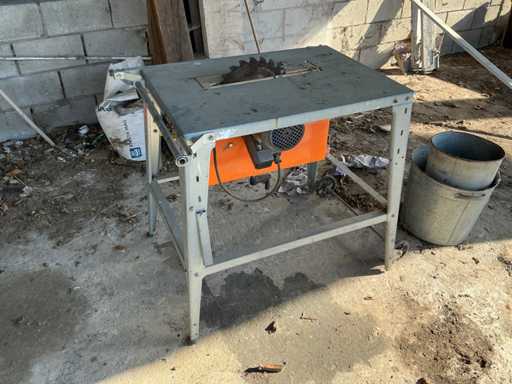 Machine à scie circulaire Veba