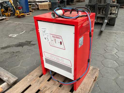 Nuova Elettra RTM 2 Acculader