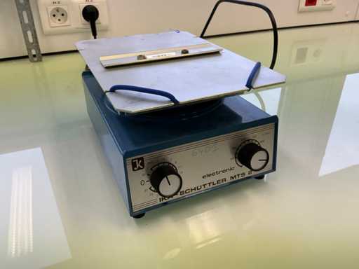 Shaker della piattaforma Ika MTS2