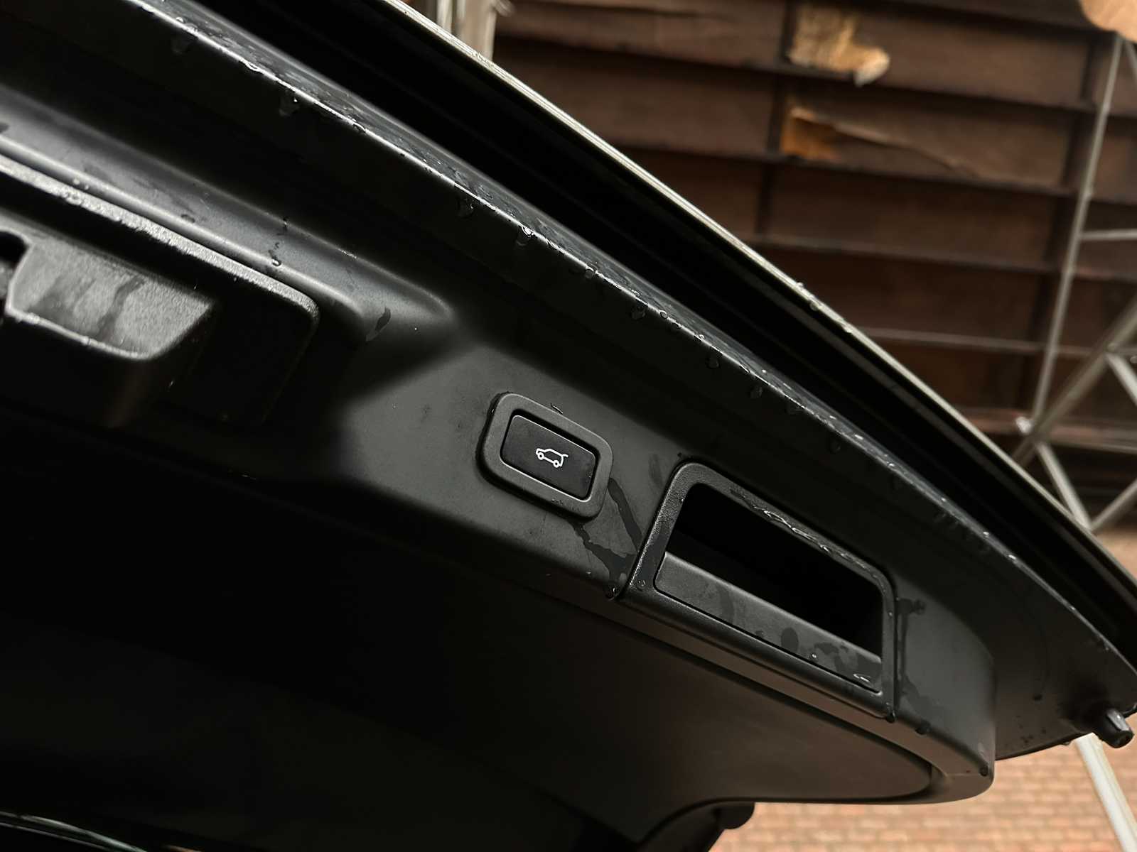 Land Rover Range Rover Velar 2.0 I4 AWD R-D HSE 237pk 2017, PP-174-L