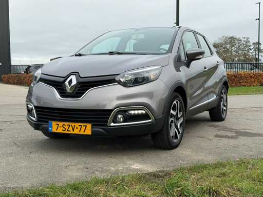 Renault - Capture - 0,9 TCe Expression - Voiture - 2014|7-SZV-77|IAW