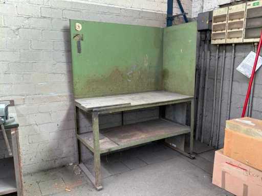 Banco da lavoro in acciaio