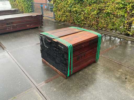 Tavola finemente segata Niové (260x)