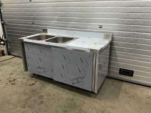 Évier en acier inoxydable