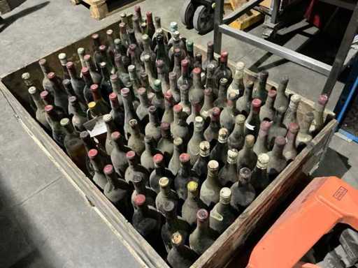 Various old wines (105x)
