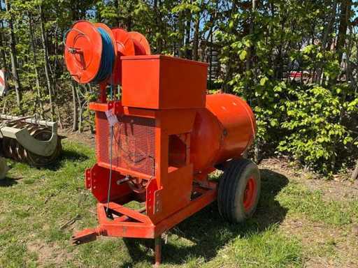 Trailed pruning compressor