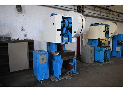 Smeral Trnava LEN 40 C Exzentrische Presse