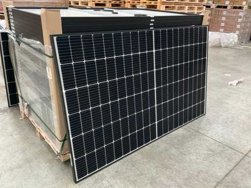 REC 370NP2 Photovoltaic Module Black (REF: 4005141) (5 PCS)