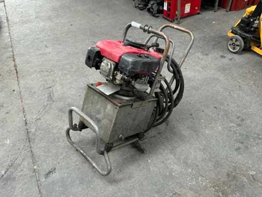 Unité motrice hydraulique avec moteur essence