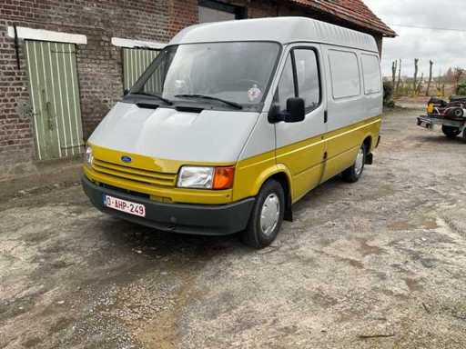 Ford Transit Light Cargo Classic Car