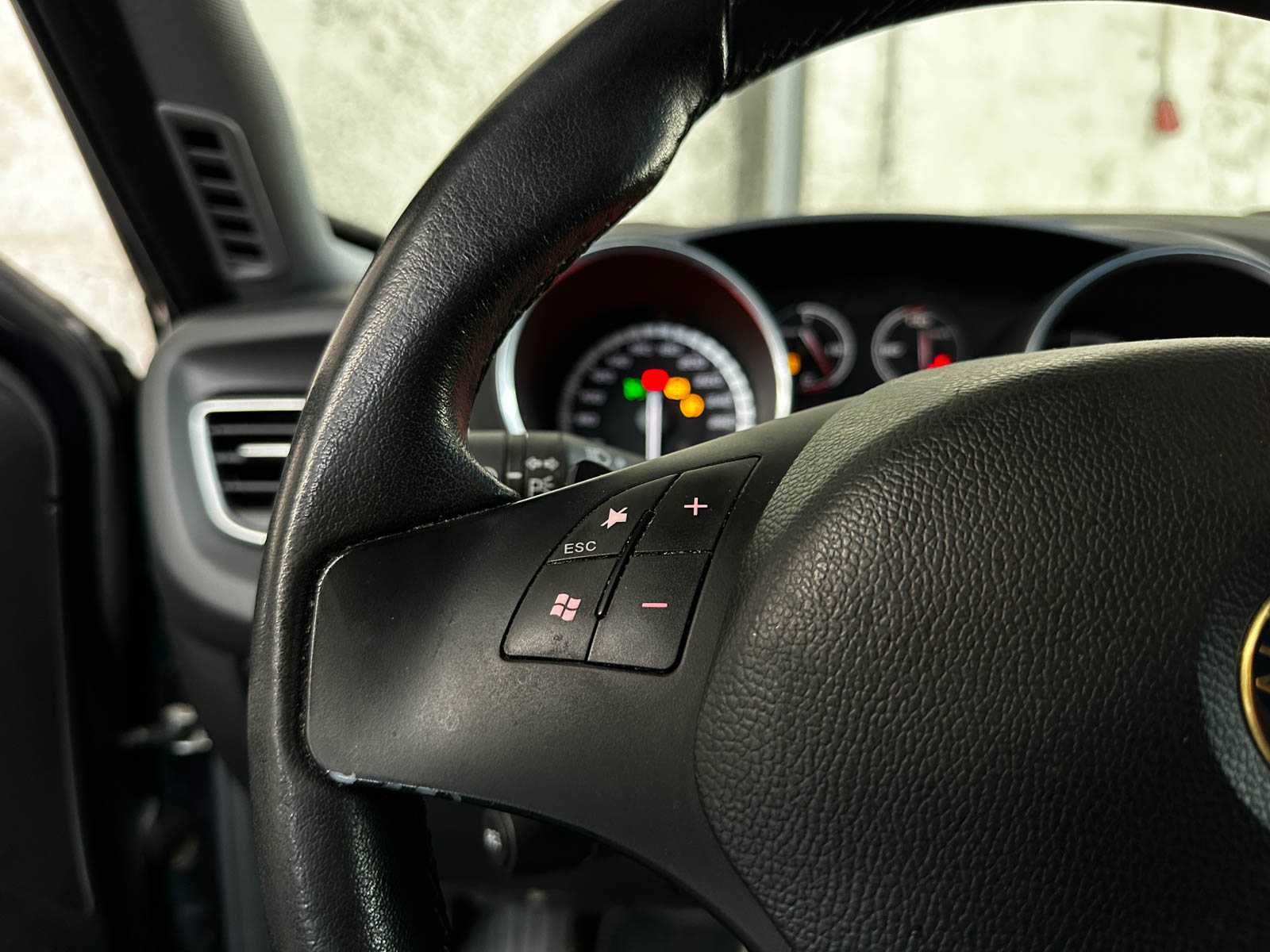 Alfa Romeo Giulietta 1.4 T Distinctive 170pk 2012 (Origineel-NL), 00-XKP-5