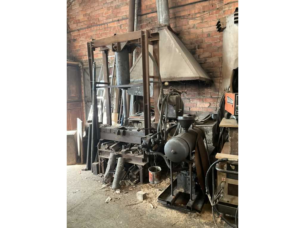 press machine, anvil