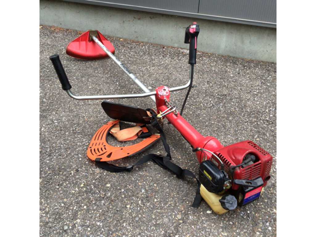Brush cutter