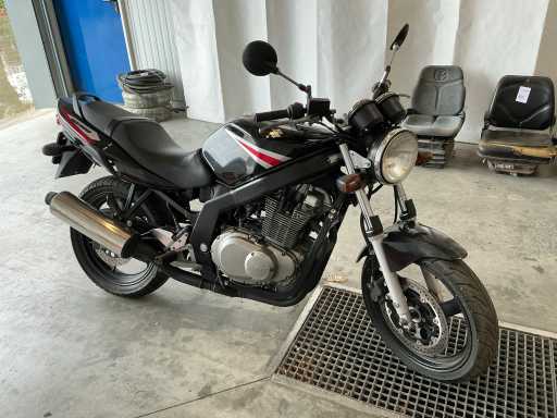 Suzuki GS500U Motorcycle